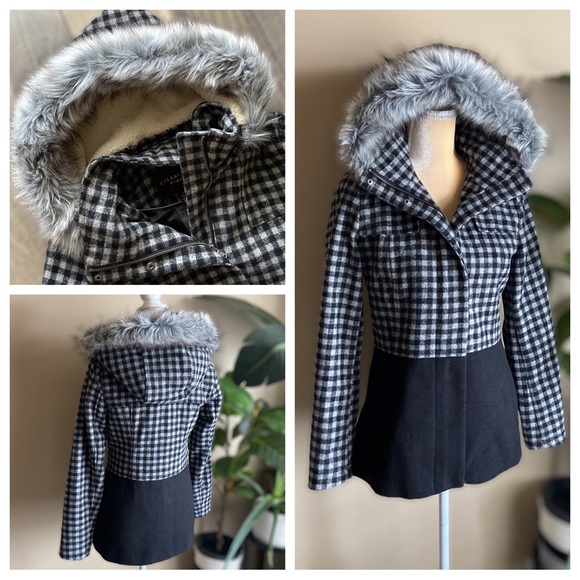Celebrity Pink Jackets & Blazers - Celebrity Pink Color Block Wool Coat With Detachable Sherpa Lined Fur Hood